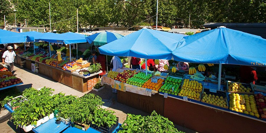 Green Market In Split Croatia - Pazar